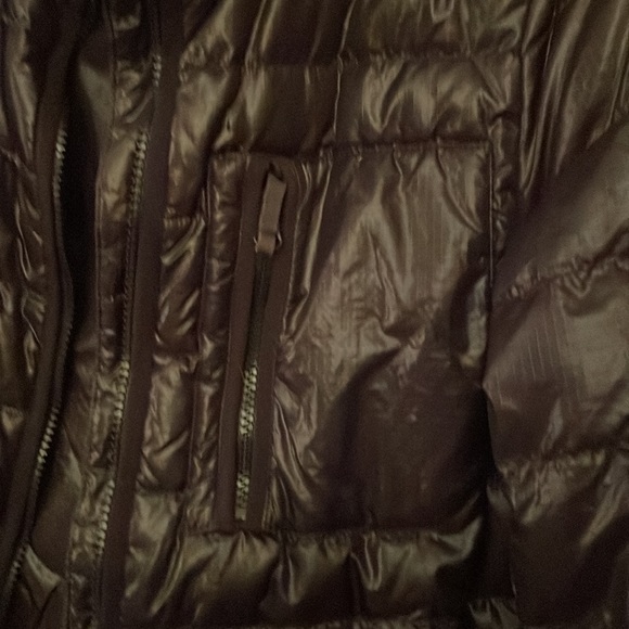 J. Crew women’s lightweight puffer jacket, medium - Picture 6 of 7